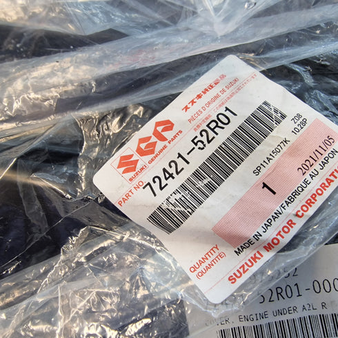 Suzuki Swift Arch Side Cover * 72421-52R00 R * NEW *