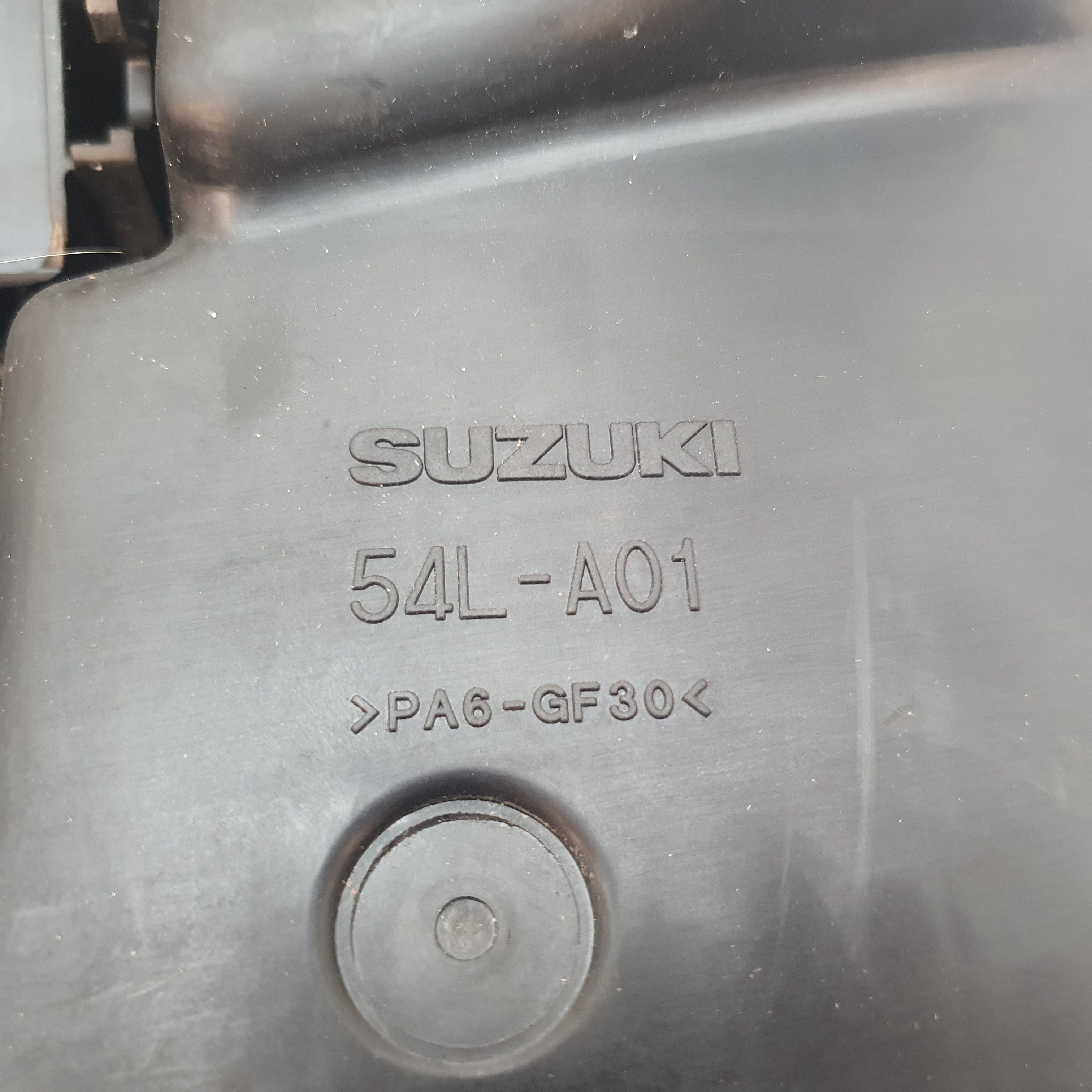 Suzuki Swift Sport ZC32S Air Filter Assembly * 13700-72L00 *
